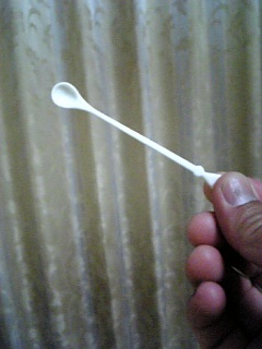 挿し餌のスプーン。オカメインコ，ピコ＆ミルの日記